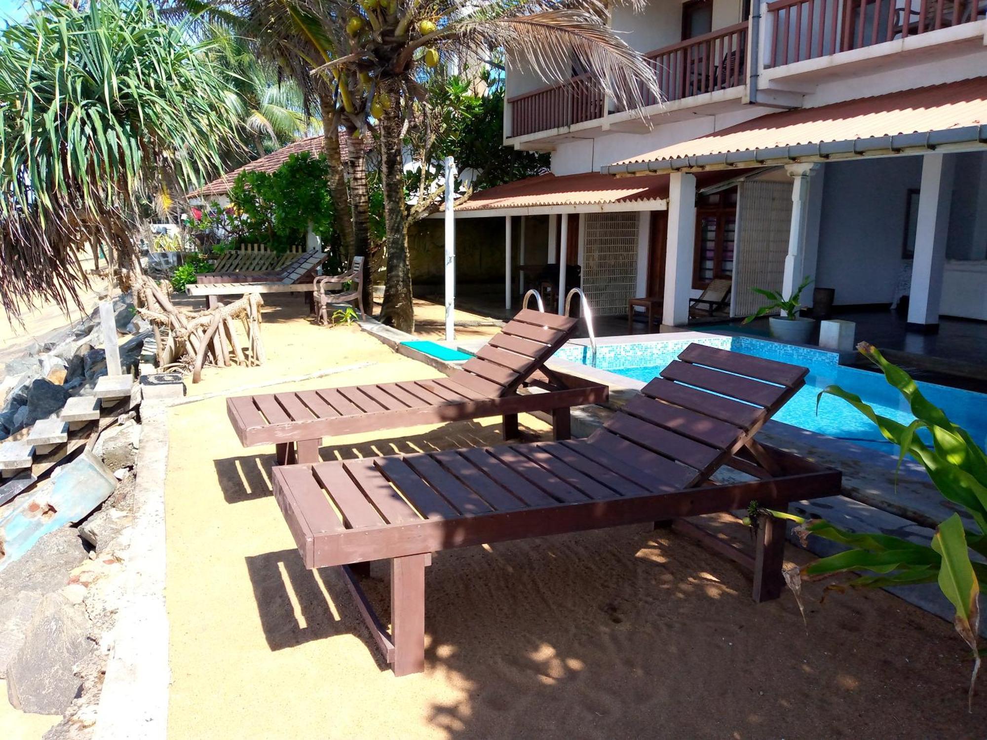 ホテル Asiri Yoga Retreat Kadurupe エクステリア 写真