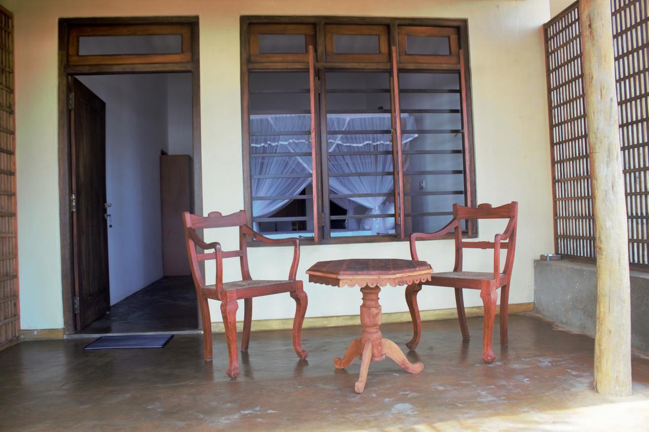 ホテル Asiri Yoga Retreat Kadurupe エクステリア 写真